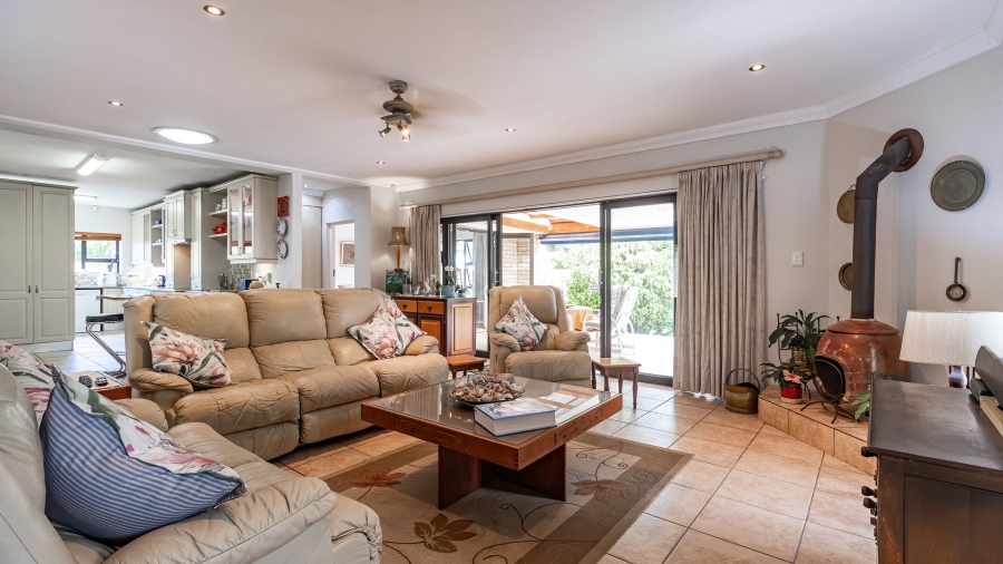 3 Bedroom Property for Sale in The Island Western Cape